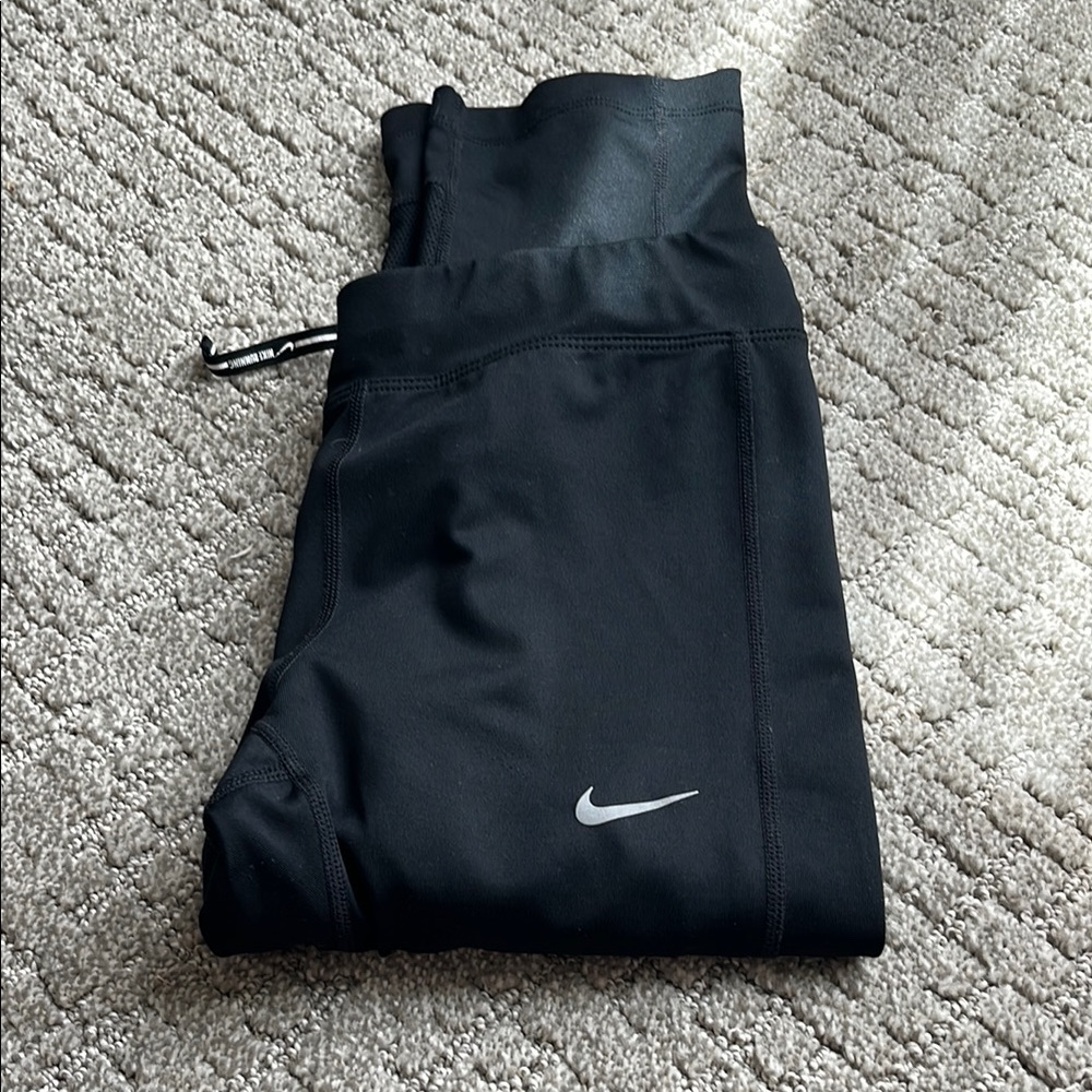 Nike Black Workout Capris